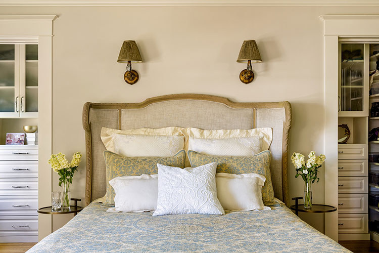 French elegant bedroom
