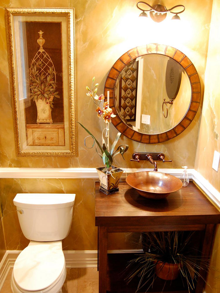Warm rustic bathroom: