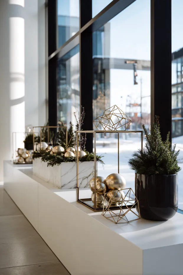 Modern Geometric Minimalist Holiday Displays