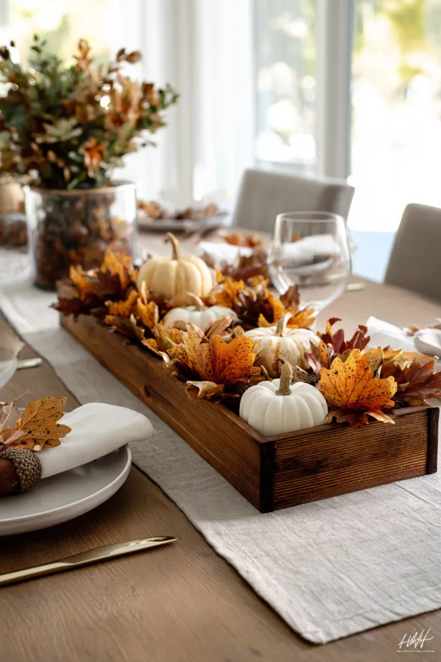 Elegant Fall Leaf Dining Centerpiece