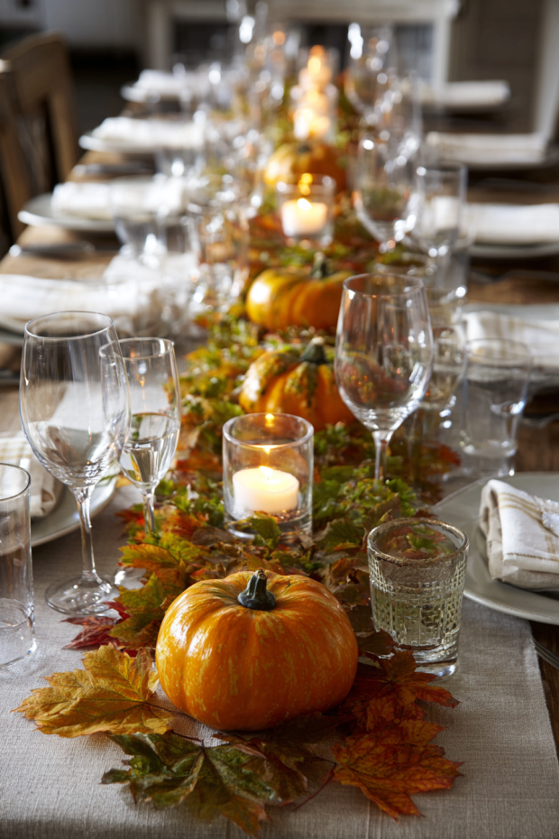 Narrow Table Fall Styling
